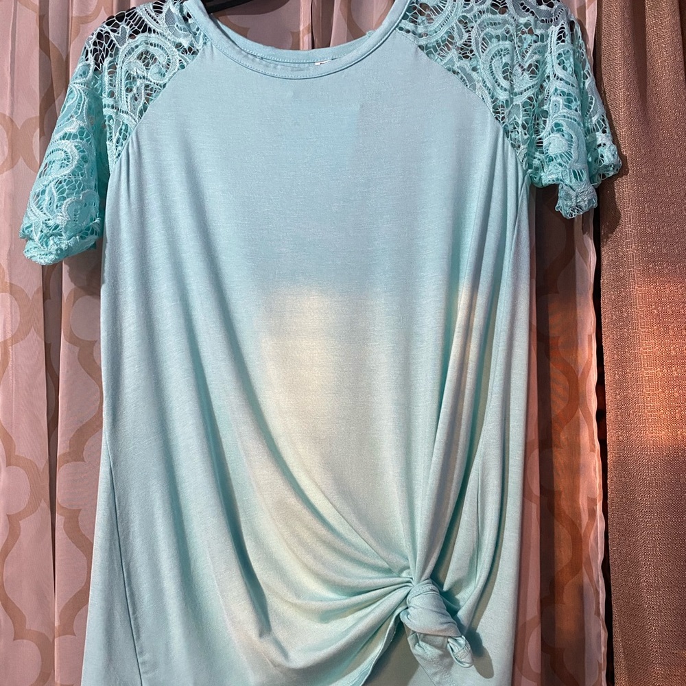 Zenana top